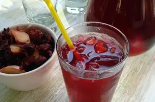 chá