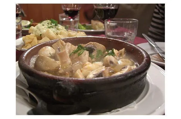 Molho de Vinho com Alho