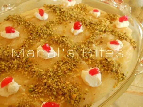 Halawet Al Smeed (Sobremesa de queijo com sêmola)