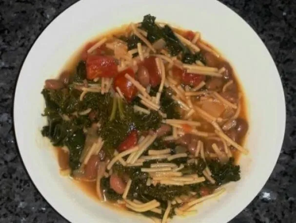 Sopa de Fideo para Noites Frias