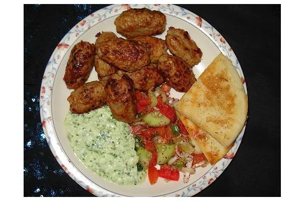 Kafta Kabab (Líbano/Iraque/Síria)