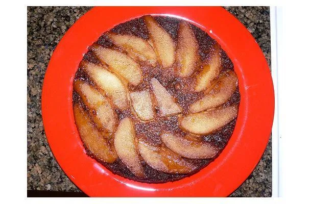 Bolo de Pêra Virado