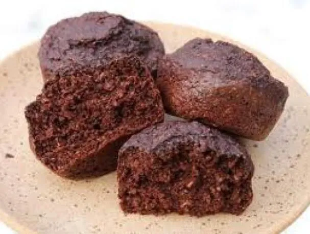 Muffins de Farelo com Pedaços de Chocolate e Xocai Chocolate Escuro Saudável